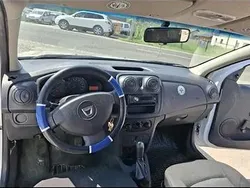 Utilizat 2015 Dacia Logan Berlinǎ | 4.000 EUR