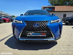 Albastru Utilizat 2021 Lexus UX 250h SUV | 19.999 EUR (Preț OK)