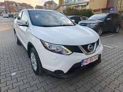 Alb Utilizat 2015 Nissan Qashqai N-Connecta SUV | 7.150 EUR (Super Preț)