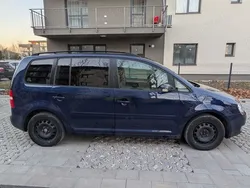 Albastru Utilizat 2006 VW Touran Monovolum | 2.800 EUR (Preț OK)