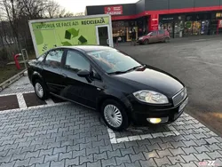 Utilizat 2012 Fiat Linea Berlinǎ | 3.000 EUR
