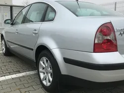 Utilizat 2004 VW Passat Berlinǎ | 13.800 EUR