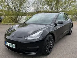 Culoarenegru Utilizat 2021 Tesla Model 3 Performance Berlinǎ | 31.499 EUR (Preț OK)