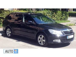 Negru Utilizat 2012 Skoda Octavia Break | 5.900 EUR (Puțin scump)