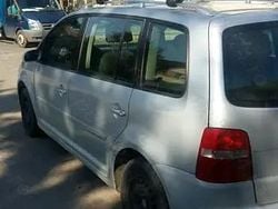 Nouă 2024 VW Touran Monovolum | 3.000 EUR