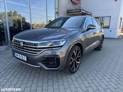Gri Utilizat 2022 VW Touareg R-line SUV | 52.998 EUR (Scump)