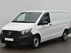 Alb Utilizat 2019 Mercedes Vito Monovolum | 24.501 EUR