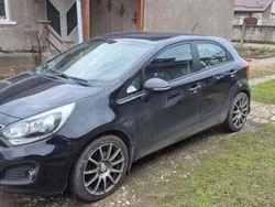 Utilizat 2012 Kia Rio Hatchback | 5.000 EUR