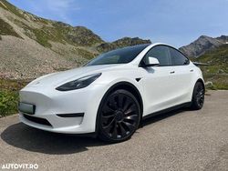 Alb Utilizat 2023 Tesla Model Y Performance SUV | 40.500 EUR (Preț OK)