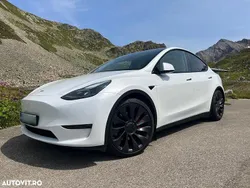 Alb Utilizat 2023 Tesla Model Y Performance SUV | 40.500 EUR (Preț OK)