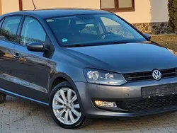 Gri Utilizat 2011 VW Polo Highline Hatchback | 5.500 EUR (Puțin scump)