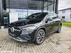 Negru Utilizat 2022 Mercedes 200 SUV | 39.151 EUR (Scump)