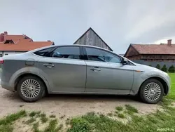 Utilizat 2009 Ford Mondeo Berlinǎ | 850 EUR (Super Preț)