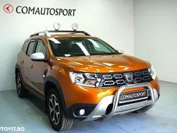 Culoareportocaliu Utilizat 2018 Dacia Duster Lauréate SUV | 15.972 EUR (Scump)