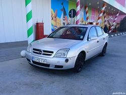 Utilizat 2006 Opel Vectra Berlinǎ | 950 EUR