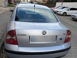 Culoaregri Utilizat 2003 VW Passat Comfortline Berlinǎ | 1.850 EUR (Preț OK)