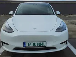 Culoarealb Utilizat 2024 Tesla Model Y SUV | 40.500 EUR (Super Preț)
