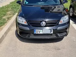 Negru Utilizat 2005 VW Golf V Hatchback | 1.500 EUR (Preț bun)