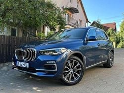 Culoarealbastru Utilizat 2019 BMW X5 Comfort Edition SUV | 38.490 EUR (Super Preț)