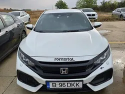Culoarealb Utilizat 2017 Honda Civic Comfort Hatchback | 12.000 EUR (Preț OK)