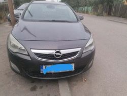 Utilizat 2011 Opel Astra Break | 2.550 EUR (Preț OK)