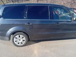 Utilizat 2007 Ford Galaxy Ghia Monovolum | 3.900 EUR (Puțin scump)