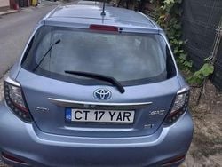 Culoarealbastru Utilizat 2014 Toyota Yaris Hybrid Luna Cabrio | 9.000 EUR (Preț OK)