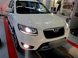 Culoarealb Utilizat 2011 Hyundai Santa Fe SUV | 8.200 EUR (Preț OK)