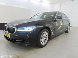 Culoarenegru Utilizat 2020 BMW 530e Berlinǎ | 28.500 EUR (Preț bun)