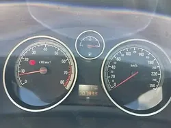 Utilizat 2006 Opel Astra Hatchback | 2.100 EUR (Puțin scump)