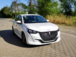 Culoarealb Utilizat 2021 Peugeot 208 Active Hatchback | 8.990 EUR (Preț bun)
