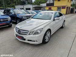 Alb Utilizat 2010 Mercedes E250 Elegance Coupe | 8.999 EUR (Super Preț)