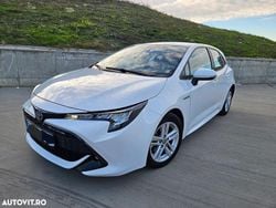 Culoarealb Utilizat 2022 Toyota Corolla Business Edition Hatchback | 15.990 EUR