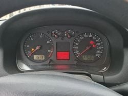 Culoaregri Utilizat 2001 VW Golf IV Coupe | 1.000 EUR (Super Preț)