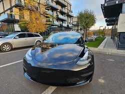 Culoarealb Utilizat 2019 Tesla Model 3 Berlinǎ | 19.500 EUR (Preț OK)