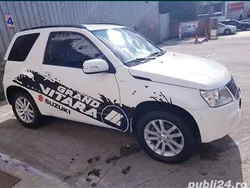 Alb Utilizat 2010 Suzuki Grand Vitara SUV | 4.500 EUR
