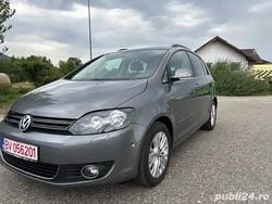 Gri Utilizat 2014 VW Golf Sportsvan Monovolum | 5.900 EUR (Super Preț)