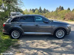 Gri Utilizat 2019 Audi Q7 S-Line SUV | 38.500 EUR (Preț bun)