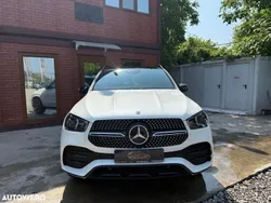 Alb Utilizat 2019 Mercedes GLE300 SUV | 49.999 EUR