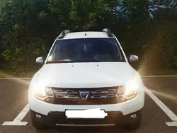 Alb Utilizat 2016 Dacia Duster Prestige SUV | 10.000 EUR (Preț OK)
