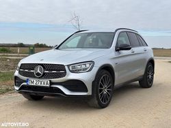 Gri Utilizat 2020 Mercedes GLC300e AMG SUV | 30.990 EUR (Preț OK)