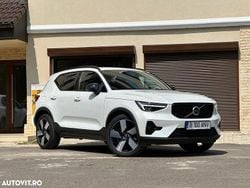 Culoarealb Utilizat 2022 Volvo XC40 Inscription SUV | 36.000 EUR