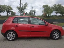 Rosu Utilizat 2004 VW Golf V Berlinǎ | 2.500 EUR (Preț OK)