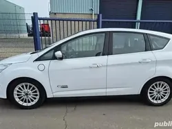 Utilizat 2014 Ford C-MAX Monovolum | 10.000 EUR