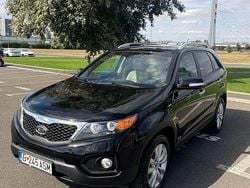 Culoarenegru Utilizat 2012 Kia Sorento SUV | 9.700 EUR (Super Preț)
