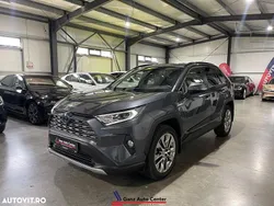 Culoaregri Utilizat 2021 Toyota RAV4 Hybrid Luxury SUV | 34.200 EUR (Puțin scump)