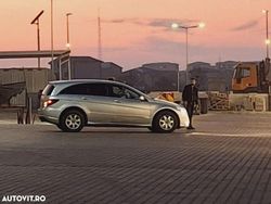 Culoareargint Utilizat 2007 Mercedes R320 Edition Monovolum | 3.400 EUR