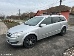 Gri Utilizat 2007 Opel Astra Cosmo Break | 2.000 EUR (Preț bun)