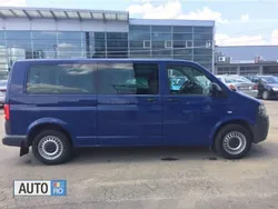 Albastru Utilizat 2011 VW Caravelle Monovolum | 9.750 EUR