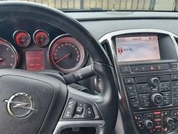 Utilizat 2011 Opel Astra Hatchback | 3.499 EUR (Preț bun)